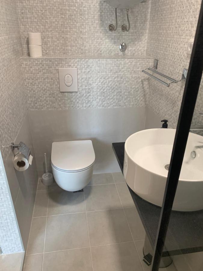 Villa Monte Boutique Apartments In Herceg Novi Ngoại thất bức ảnh